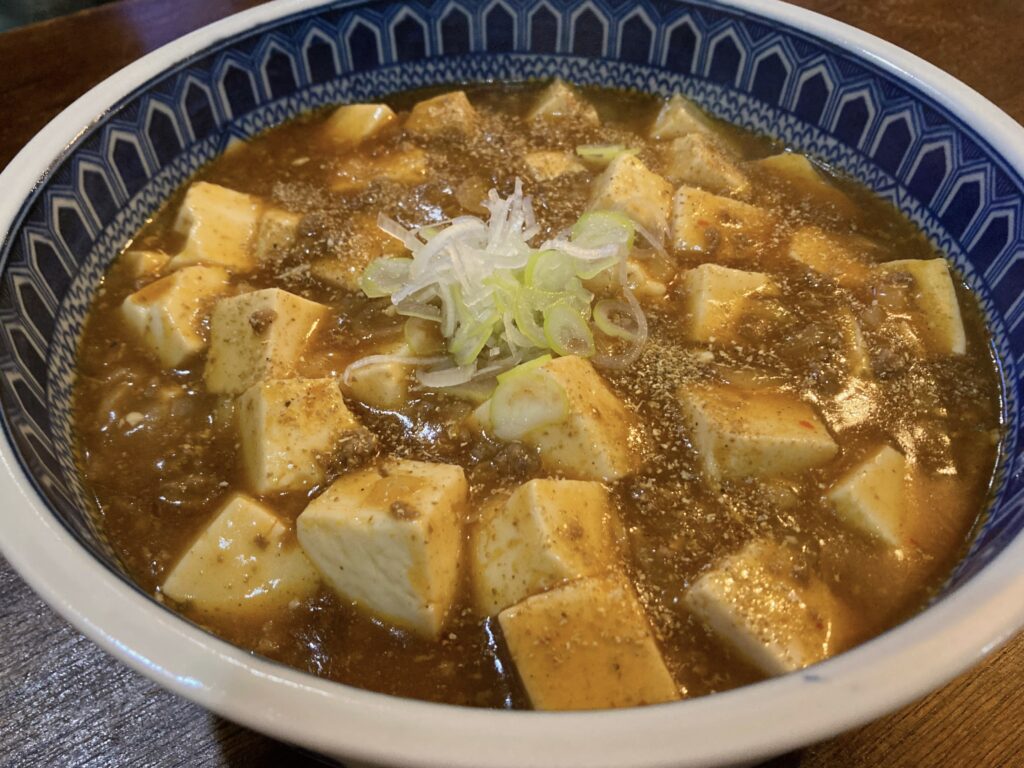 ゆかり食道の麻婆麵