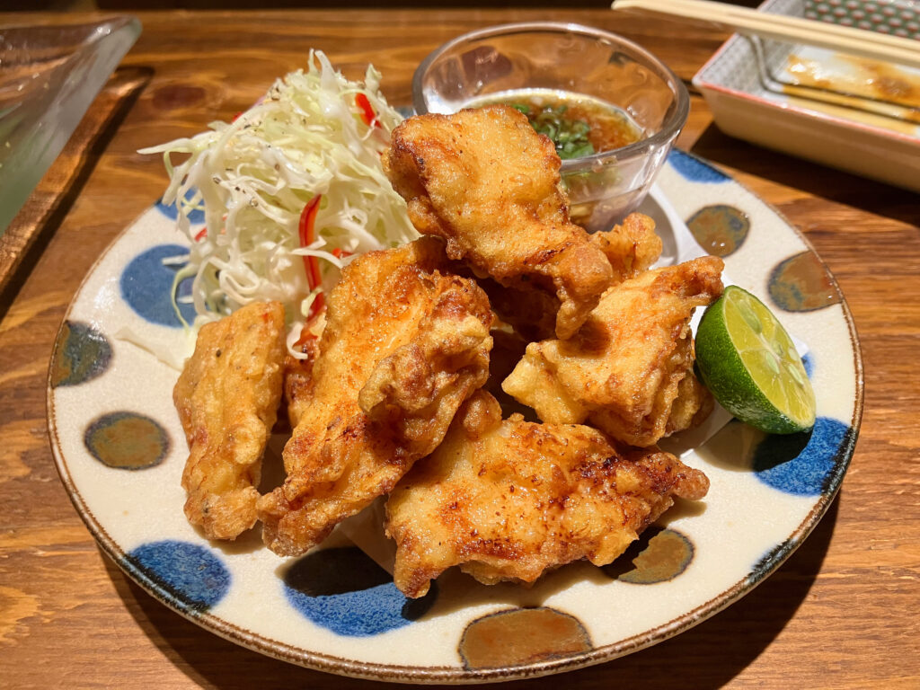 魚しき肉付軟骨唐揚げ