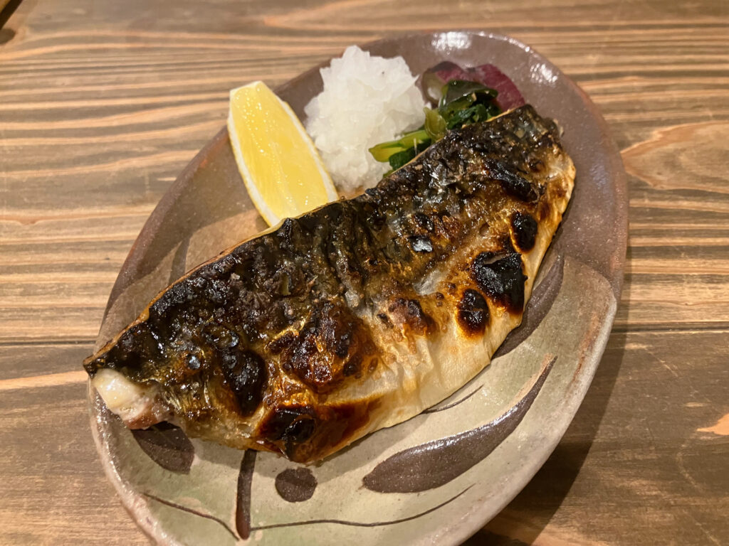 「魚翔」サバ塩焼き