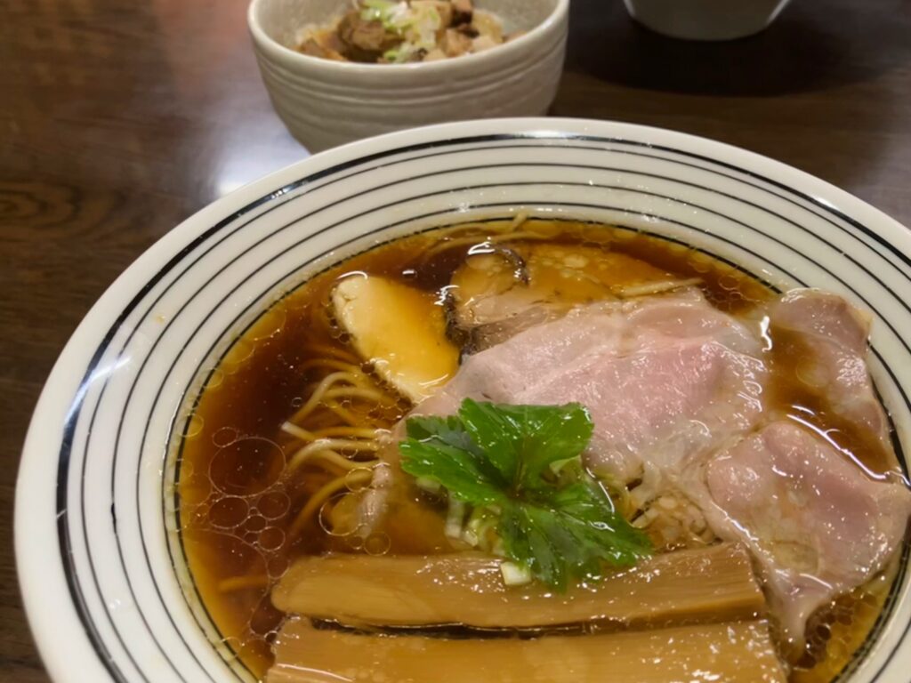 Ryukyu Ramen Apollo（リュウキュウラーメンアポロ）新世界