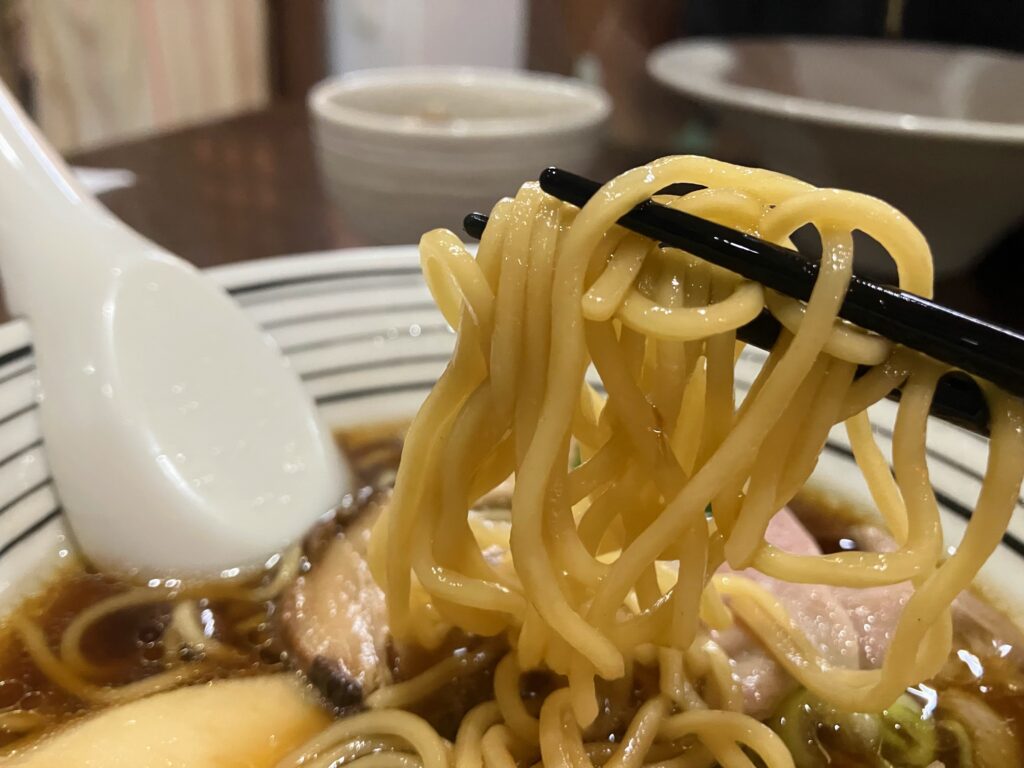 Ryukyu Ramen Apollo（リュウキュウラーメンアポロ）麺