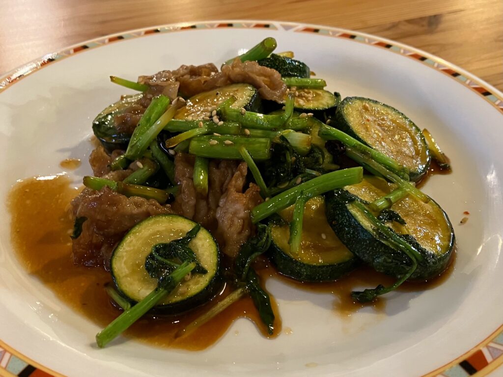 「ミージマ共同売店」料理