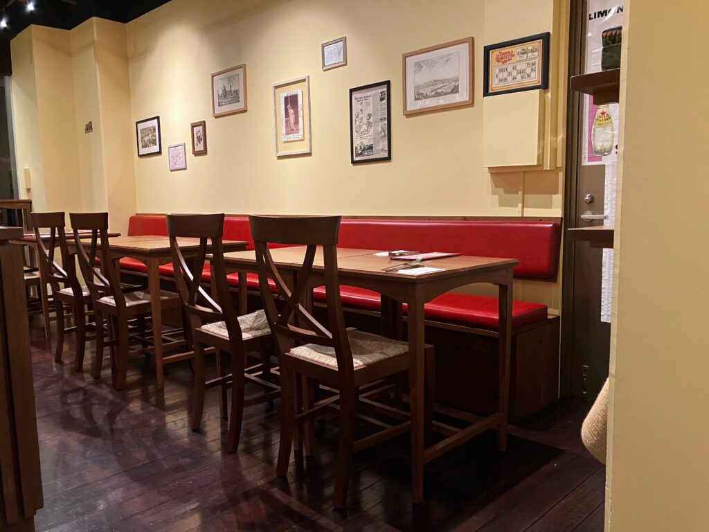 「エノガストロノミア ジュリエッタ」内観