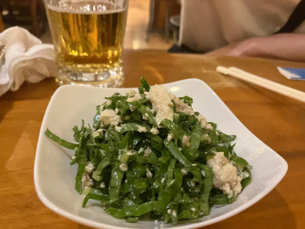 本部町大浜「居酒屋 海」のいんじゃな(にがな)葉の和え物